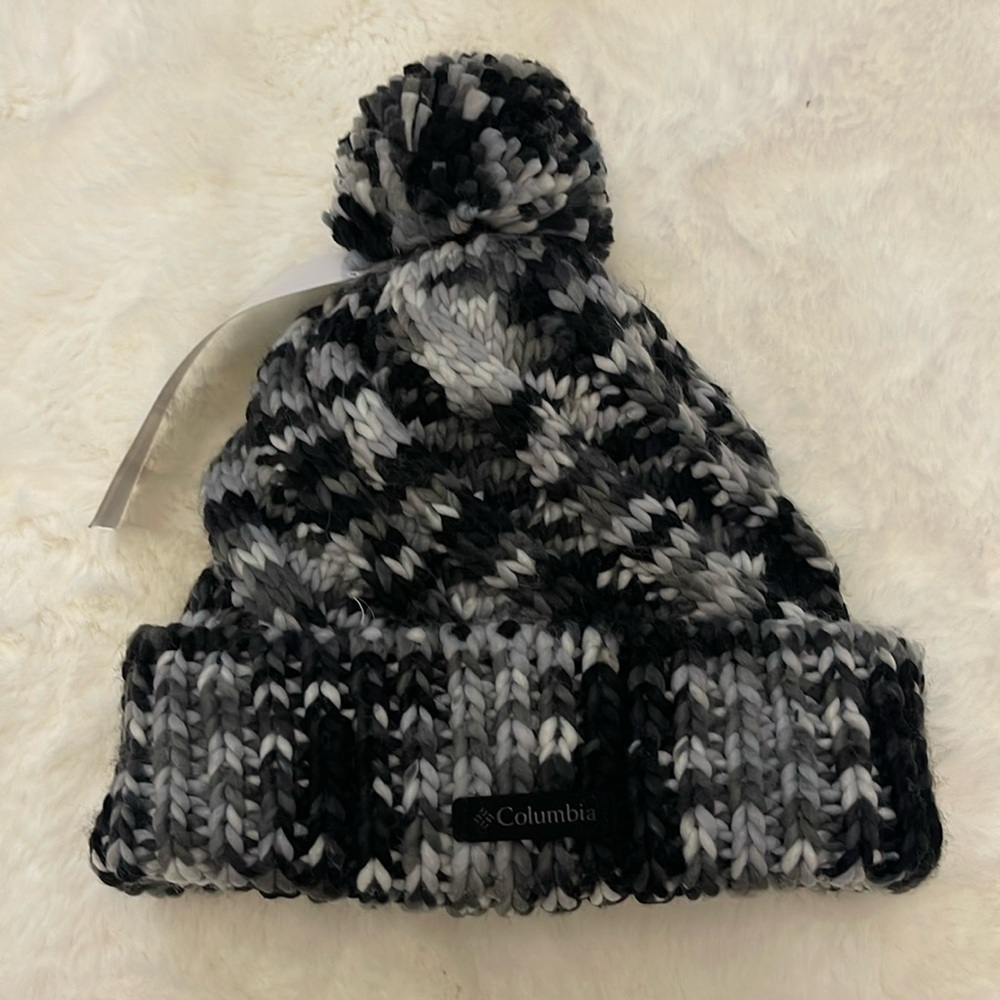 Columbia Bundle Up Pom Beanie